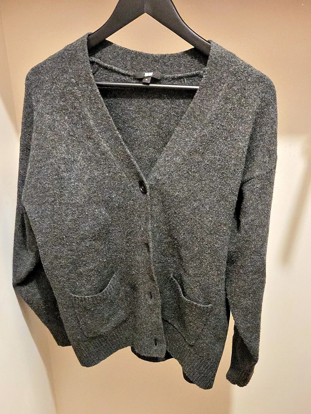 Uniqlo Souffle Yarn Relaxed Cardigan Gray Size Medium